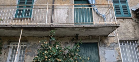 5 bedrooms House in Ottone, Italy No. 317135 5