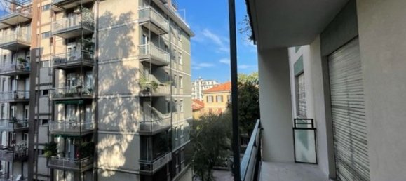 Квартира с 4 комнатами в Комо, Италия № 157157 4