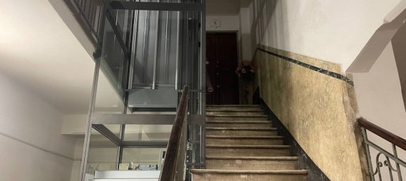 3-salle Appartement à Genoa, Italy No. 36212 3