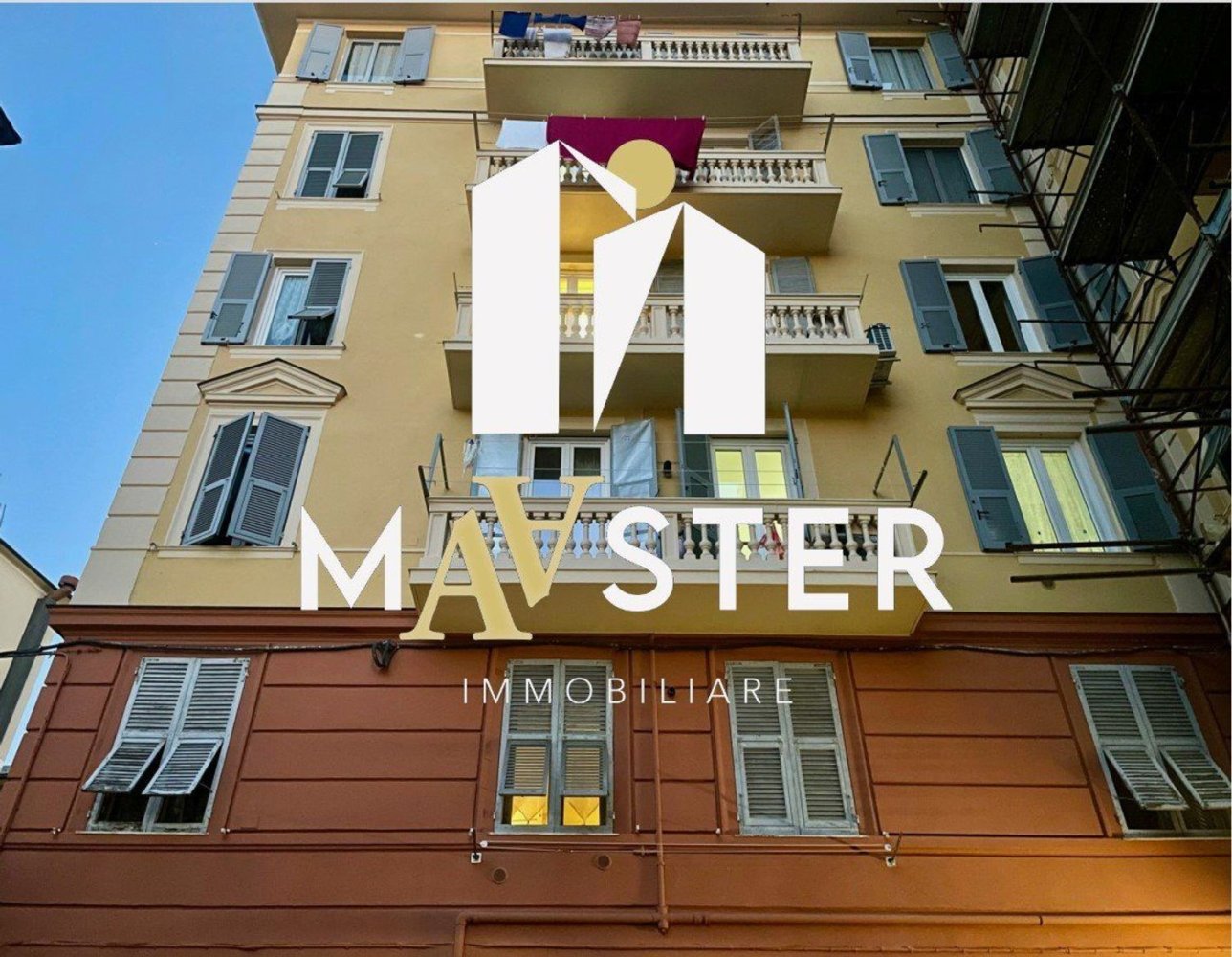 3-salle Appartement à Genoa, Italy No. 36212