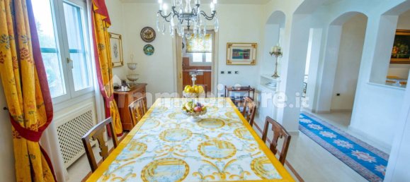 4 bedrooms Villa in Sassari, Italy No. 306549 32