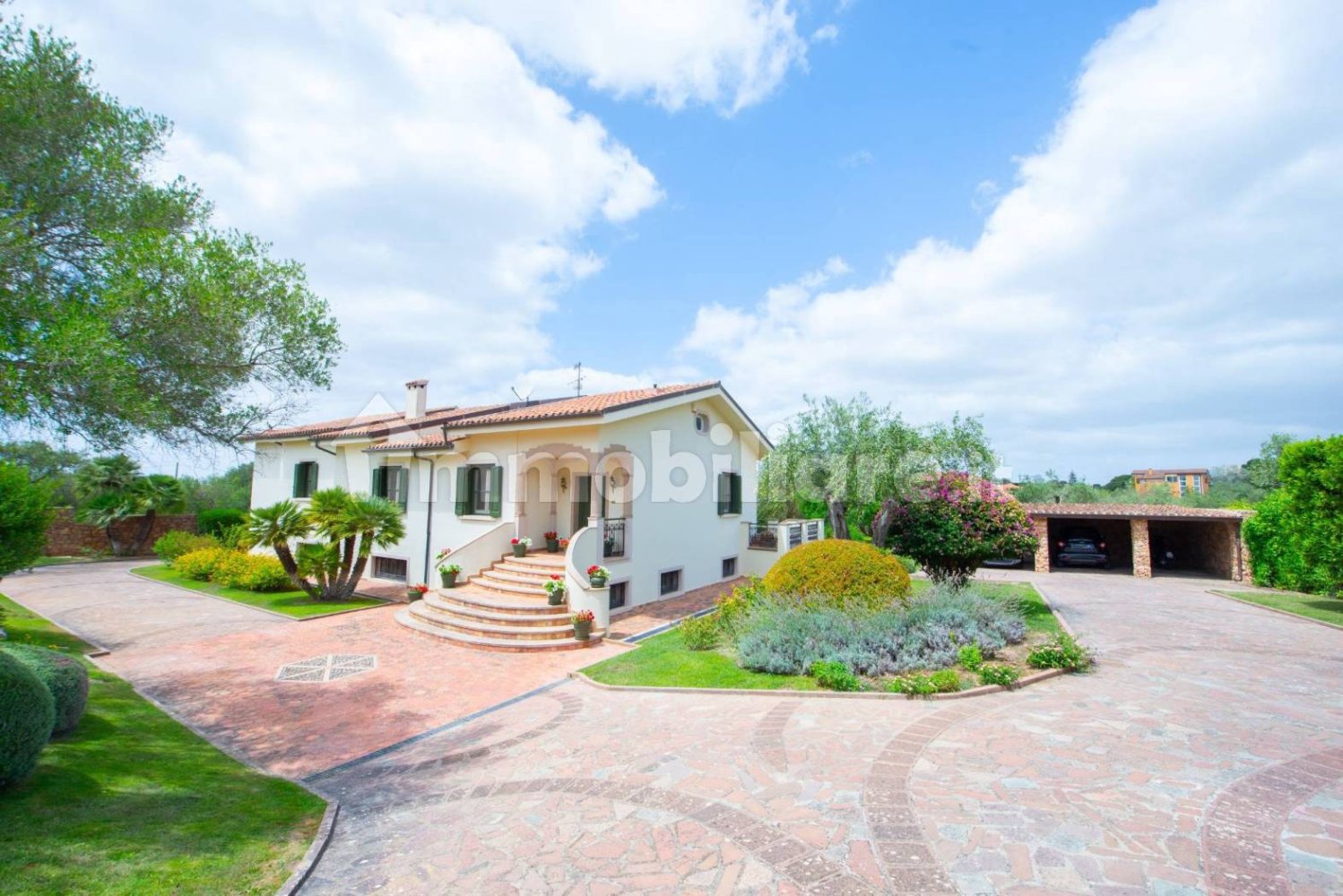 4 bedrooms Villa in Sassari, Italy No. 306549