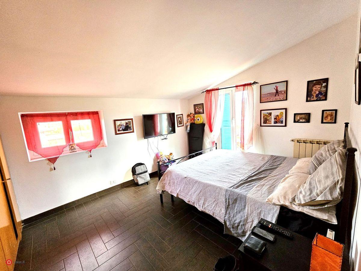 2-salle Penthouse à Ciampino, Italy No. 88162