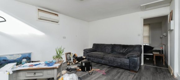 2 Schlafzimmer Haus in Kenley, United Kingdom, Nr. 8045 10