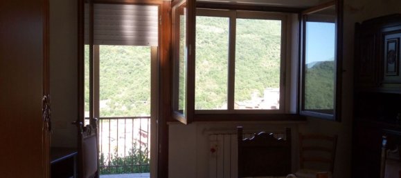 4 bedrooms House in Sambuci, Italy No. 255969 15