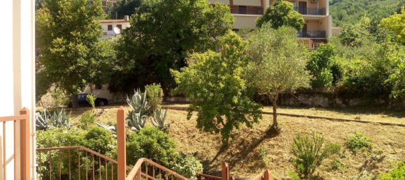 4 bedrooms House in Sambuci, Italy No. 255969 10