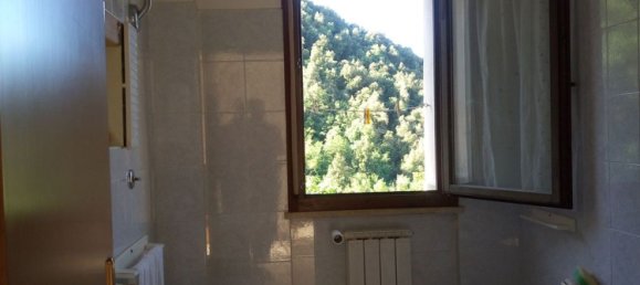 4 bedrooms House in Sambuci, Italy No. 255969 8