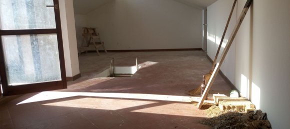 4 bedrooms House in Sambuci, Italy No. 255969 14