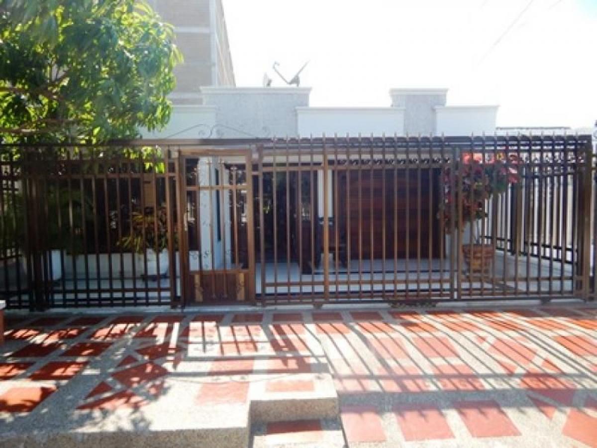 Casa de 4 dormitorios en Atlántico, Colombia No. 7512