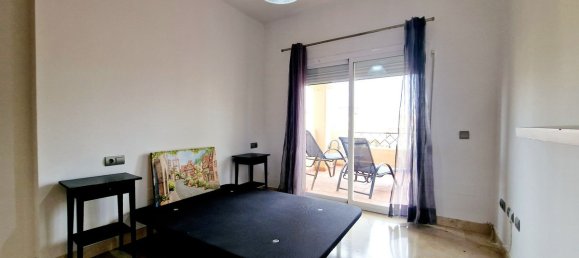 Apartamento de 3 dormitorios en Estepona, Spain No. 79286 16