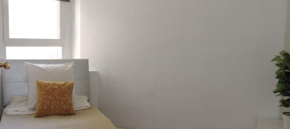 Apartamento de 3 dormitorios en Valencia, Spain No. 186504 10