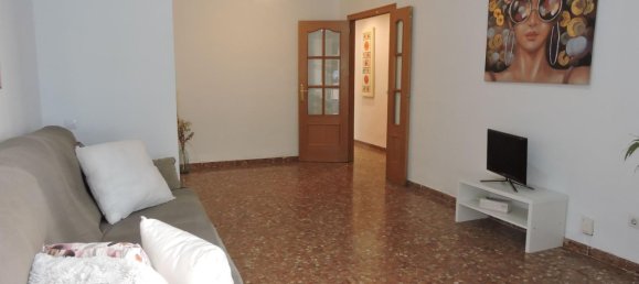 Apartamento de 3 dormitorios en Valencia, Spain No. 186504 3