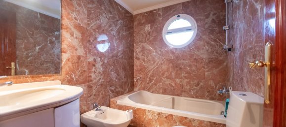 6 bedrooms House in Tarragona, Spain No. 3113 14