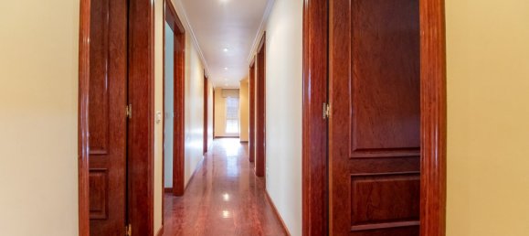 6 bedrooms House in Tarragona, Spain No. 3113 12