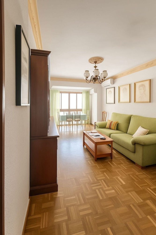 4 غرف نوم شقة في Malaga, Spain رقم 172593