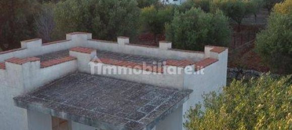 Вилла с 3 спальнями в Остуни, Италия № 133977 5