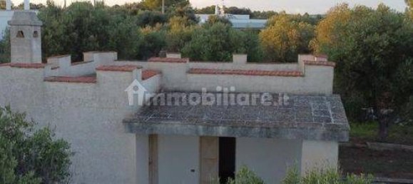 Вилла с 3 спальнями в Остуни, Италия № 133977 3