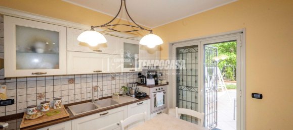 Дом с 5 спальнями в Мессина, Италия № 346280 49