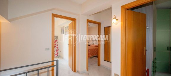 Дом с 5 спальнями в Мессина, Италия № 346280 66