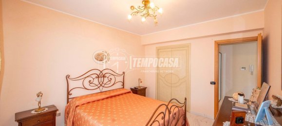 Дом с 5 спальнями в Мессина, Италия № 346280 40