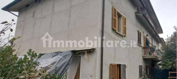 4 bedrooms Apartment in Sant'Angelo in Vado, Italy No. 265458 11