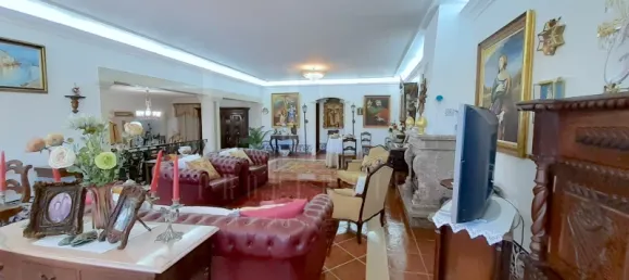 7 bedrooms Castles in Torres Novas, Portugal No. 49920 44