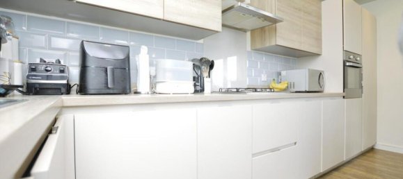 2 bedrooms Apartment in Barking, United Kingdom No. 12477 6