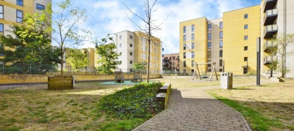 2 bedrooms Apartment in Barking, United Kingdom No. 12477 20