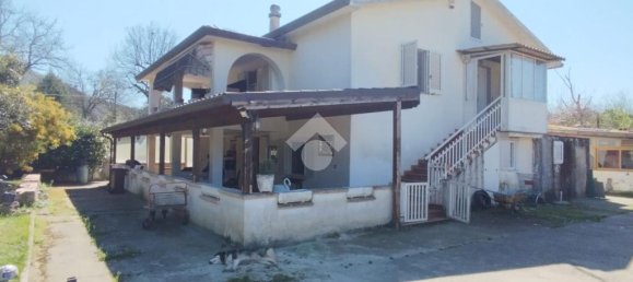 4 bedrooms House in Cervaro, Italy No. 226161 4