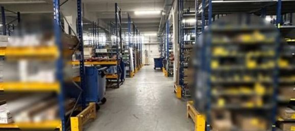 2692m² Warehouse in Varese, Italy No. 100794 7