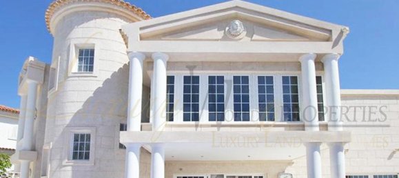 Villa T6 em Adeje, Spain N.º 117137 2