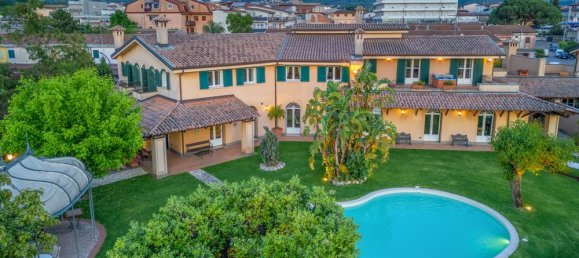 12 rooms Villa in Polistena, Italy No. 2050 5