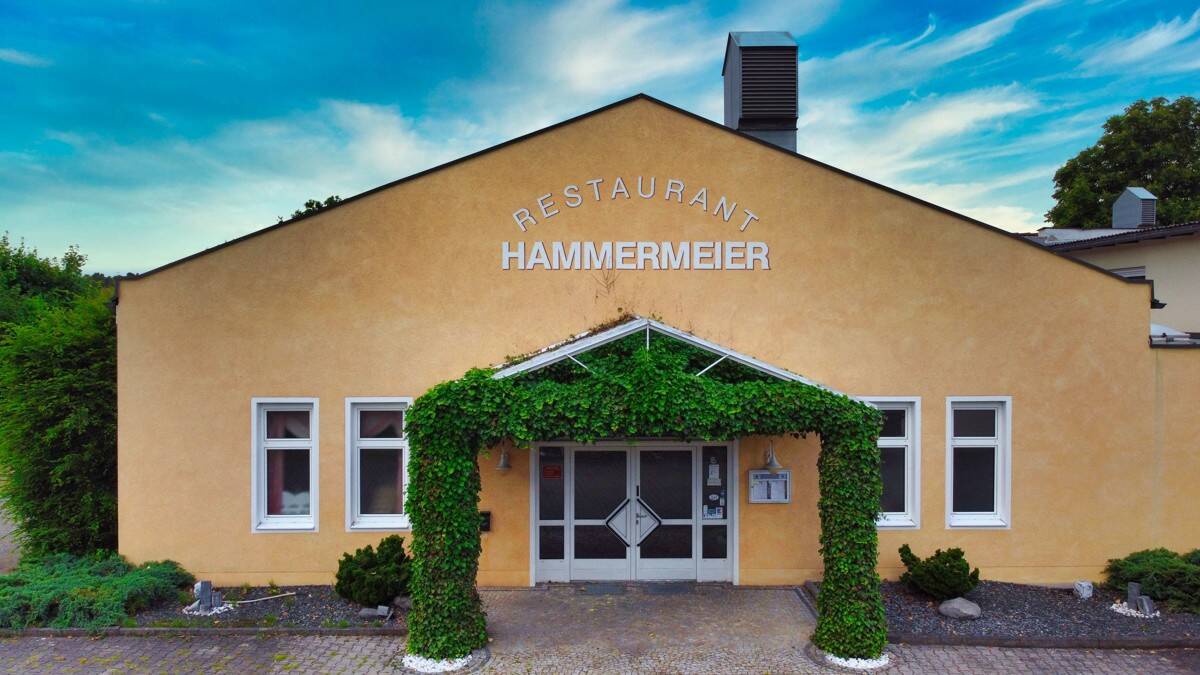 3000m² Building in Kelheim, Germany No. 244550