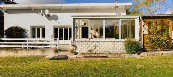 5 غرف نوم منزل في Charmoy, France رقم 214448 27