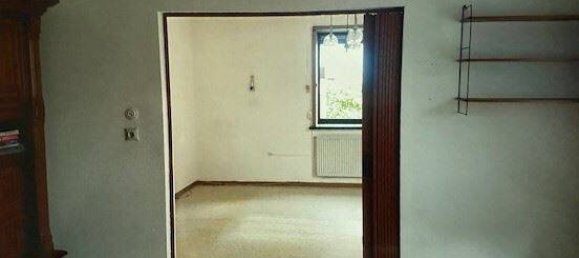 5 rooms House in Essen, Germany No. 41999 5