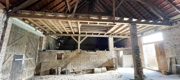 Terrain à Siegen, France 723m² No. 77370 3