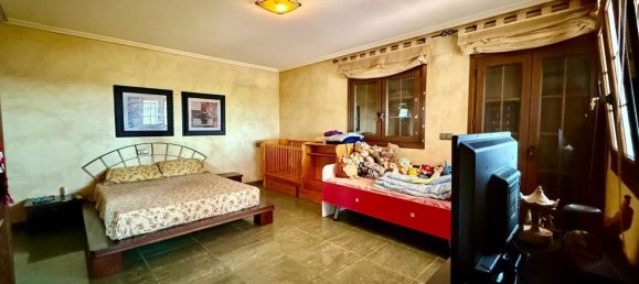 Casa de 5 dormitorios en San Miguel de Salinas, Spain No. 152207 16