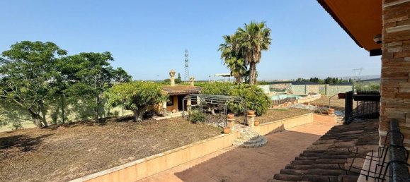 Casa de 5 dormitorios en San Miguel de Salinas, Spain No. 152207 27