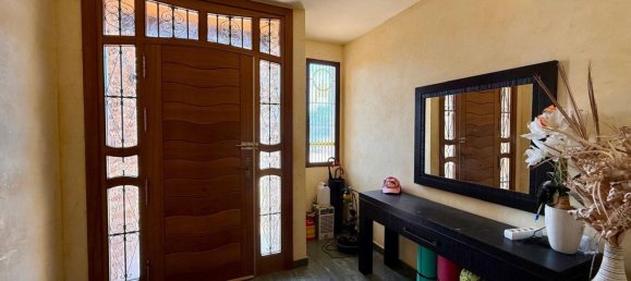 Casa de 5 dormitorios en San Miguel de Salinas, Spain No. 152207 11