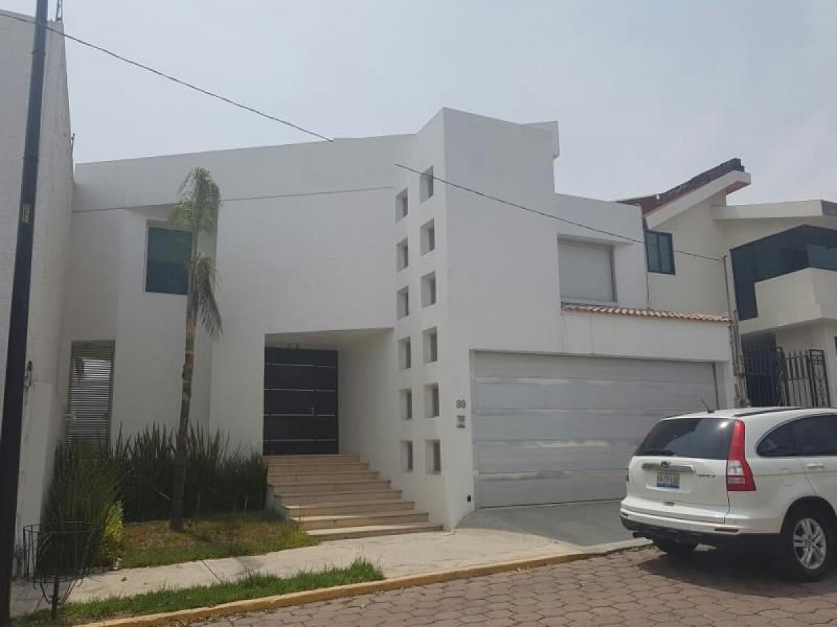 3 bedrooms House in Puebla, Mexico No. 153389