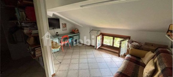 3 rooms Apartment in Appiano Gentile, Italy No. 285505 15