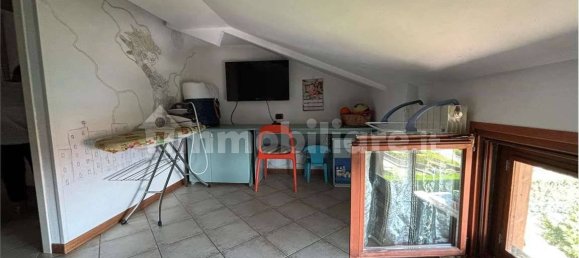 3 rooms Apartment in Appiano Gentile, Italy No. 285505 9