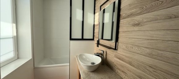 Вилла с 3 спальнями в Пон-де-Шерюи, Франция № 205249 10