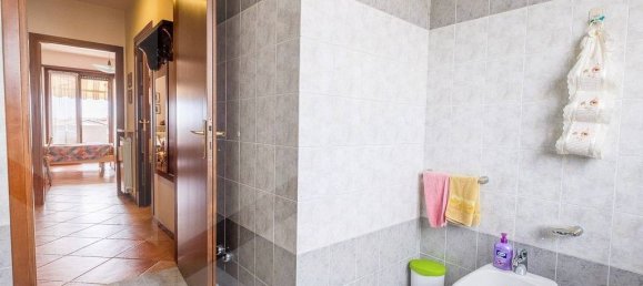 Квартира с 5 комнатами в Буссоленго, Италия № 18548 13