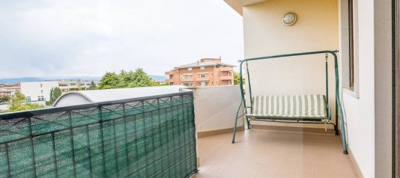 Квартира с 5 комнатами в Буссоленго, Италия № 18548 12