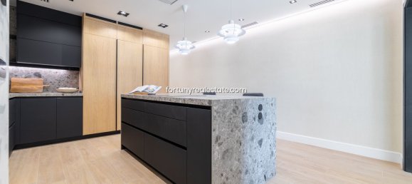 3 bedrooms Apartment in Madrid, Spain No. 143471 8