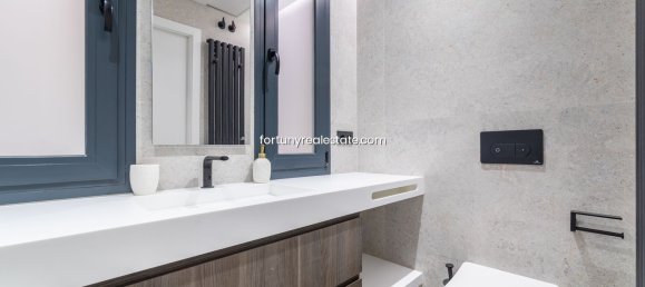 3 bedrooms Apartment in Madrid, Spain No. 143471 12