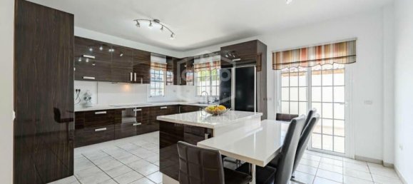 4 Schlafzimmer Villa in San Miguel de Abona, Spain, Nr. 16359 3