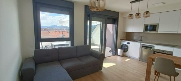 2 Schlafzimmer Penthouse in Gijon, Spain, Nr. 190625 3
