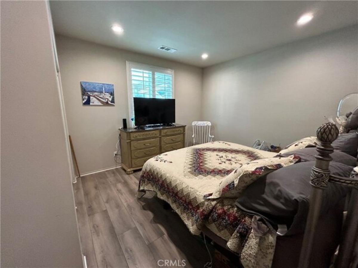 5 bedrooms House in Menifee, USA No. 405458